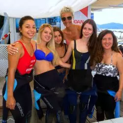 girls diving girls diving